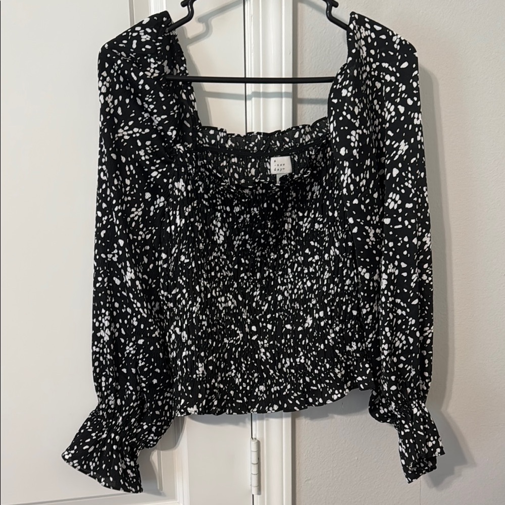 A New Day Black and White Smocked Ruffled Long Sleeve Blouse